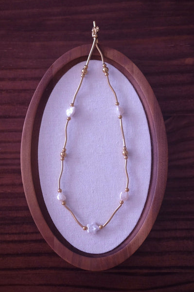 Iris Necklace (Gold)