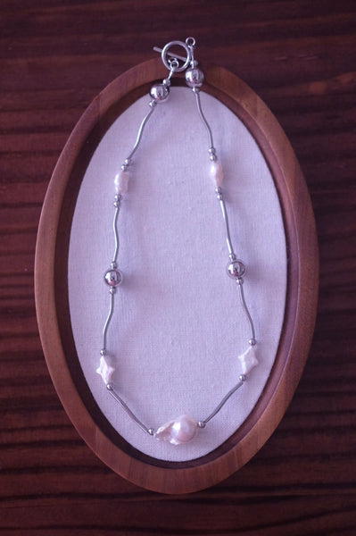 Iris Necklace (Silver)