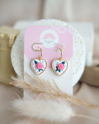 Heart series - Pink Rose with Gold Rim Hoop *restock*