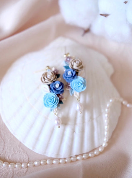 Floral Bouquets - Blue Neutral with pearls